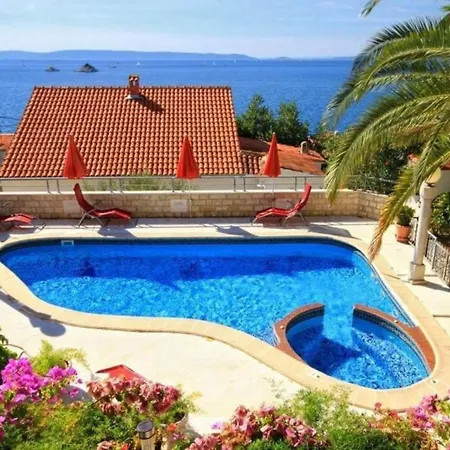 Pool & Panorama Masha Villa *