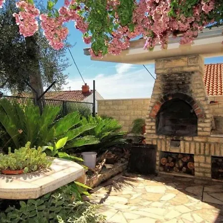 Villa Pool & Panorama Masha
